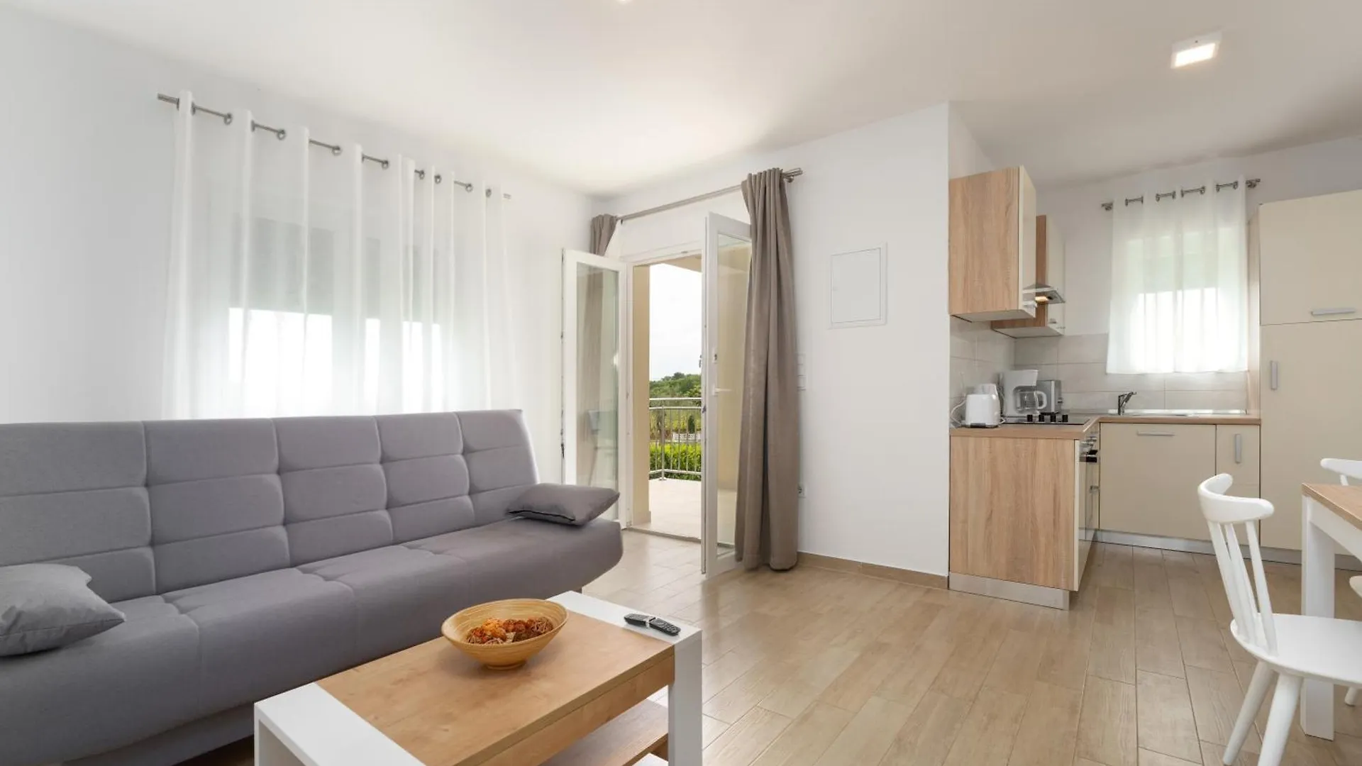 Dani'S Place Porec Apartment