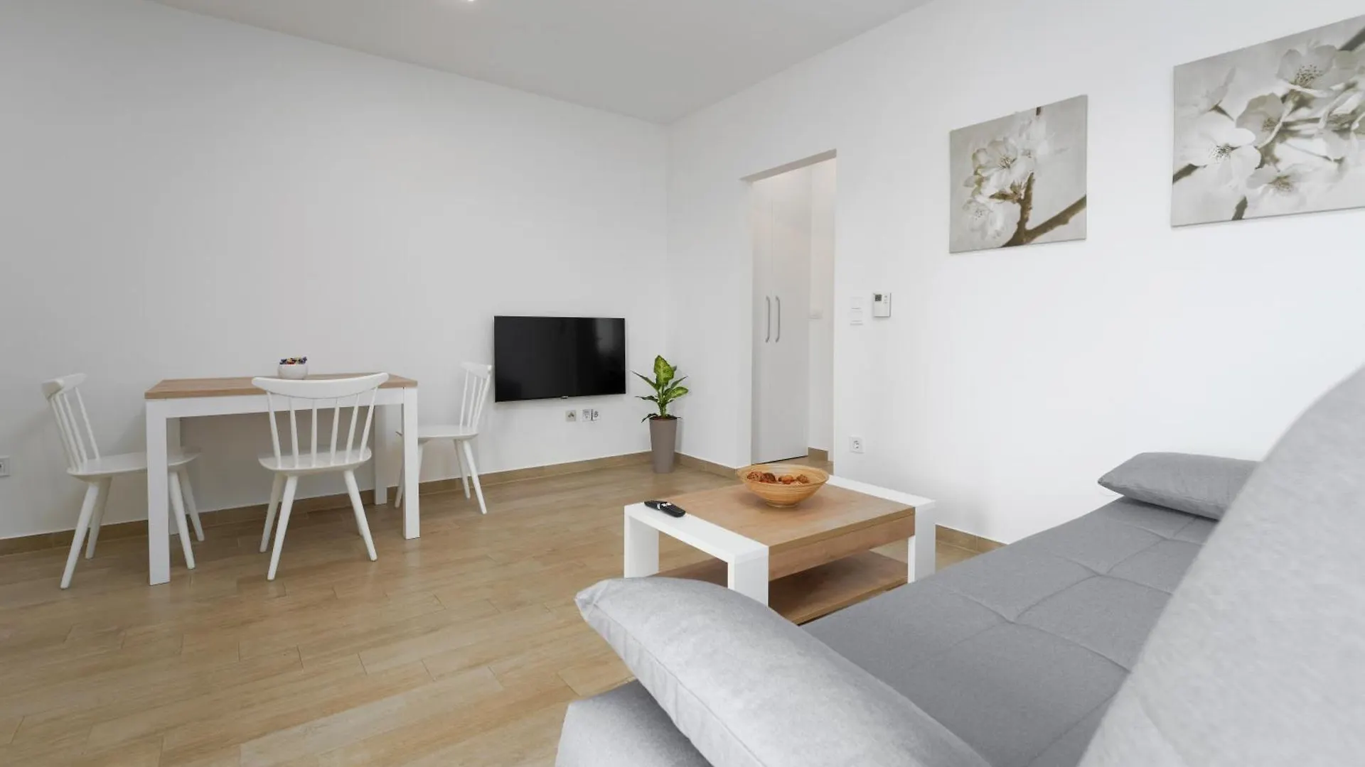 Apartment Dani'S Place Porec